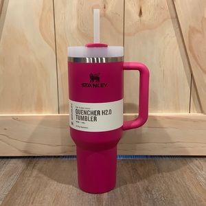 Fuchsia Stanley NWT 40oz